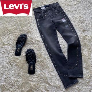 リーバイス(Levi's)の新品未使用✨リーバイス　スタッズ　スキニーデニム　ジーンズ　ストレッチ(デニム/ジーンズ)