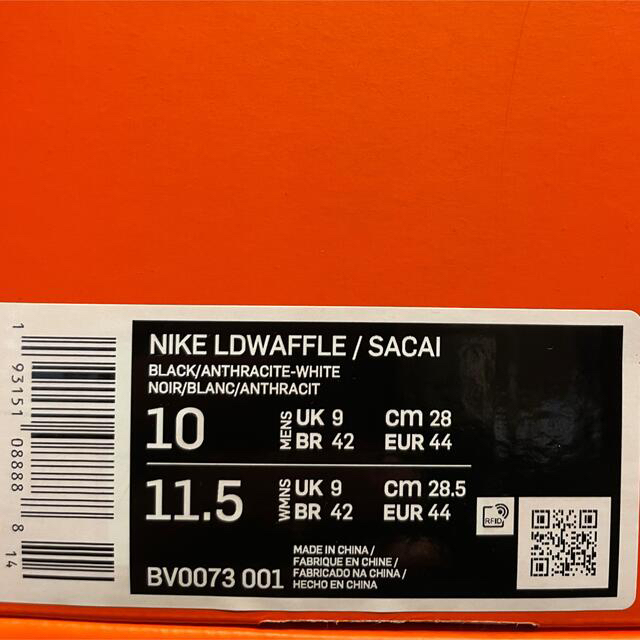 NIKE(ナイキ)のNIKE LD WAFFLE SACAI BLACK US10 メンズの靴/シューズ(スニーカー)の商品写真