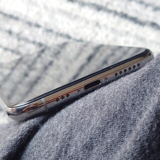 iPhone - iPhoneXs 256GB silver SoftBank 美品の通販 by あんどど