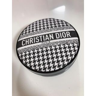 ディオール(Dior)のDiorスキンフォーエバークッション0N/千鳥(ファンデーション)