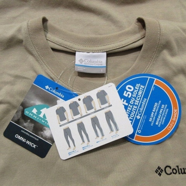 Columbia(コロンビア)のコロンビア タグ付き ブルック ロングスリーブ Tシャツ ライトベージュ L メンズのトップス(Tシャツ/カットソー(七分/長袖))の商品写真