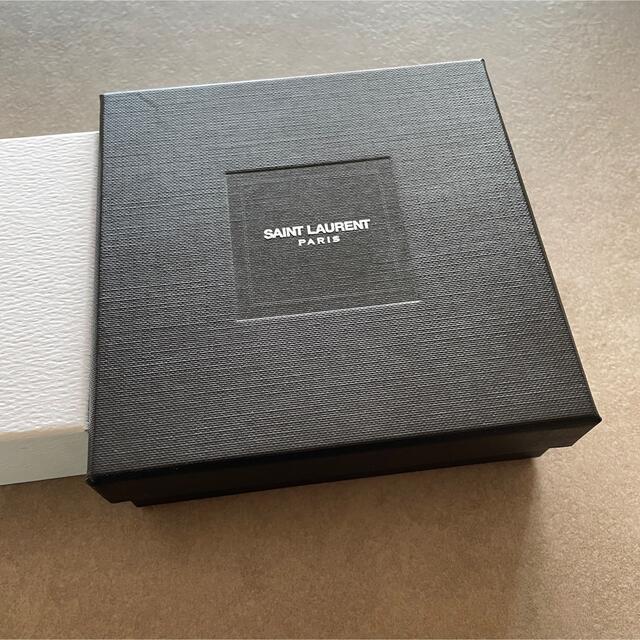 Saint Laurent(サンローラン)のサンローラン　バレンシアガ　ボックス　空箱　ショッパー　ショップ袋 レディースのバッグ(ショップ袋)の商品写真