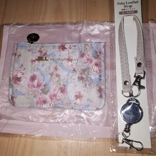 ジルスチュアート(JILLSTUART)のJILL STUART💗小銭入れ付きカードケース&リール(パスケース/IDカードホルダー)