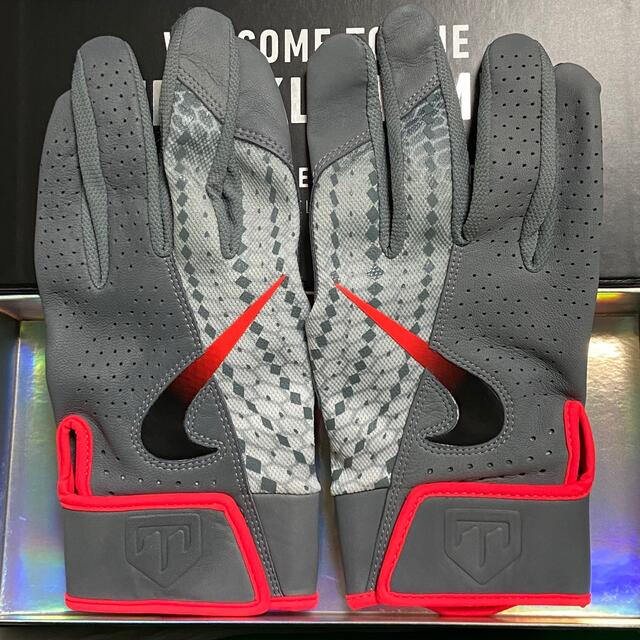 NIKE - (新品)NIKEトラウトエリート バッティンググローブ Mサイズ