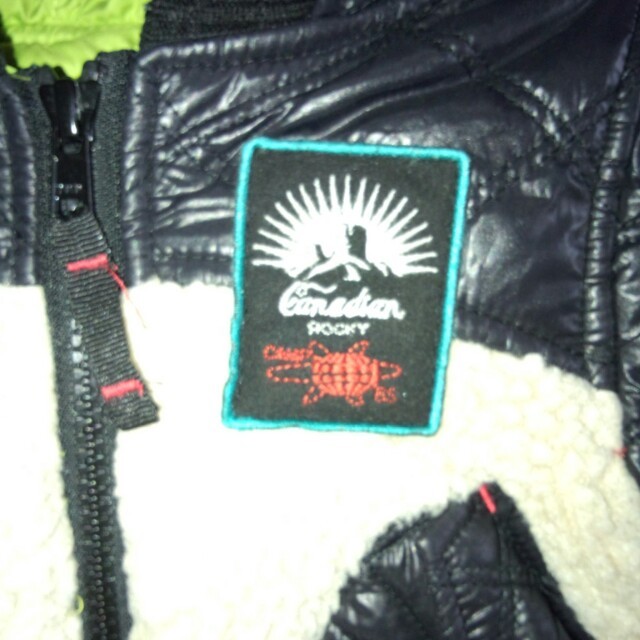 F.O.KIDS(エフオーキッズ)のキッズボア付きジャンパー　90㎝ レディースのジャケット/アウター(ブルゾン)の商品写真