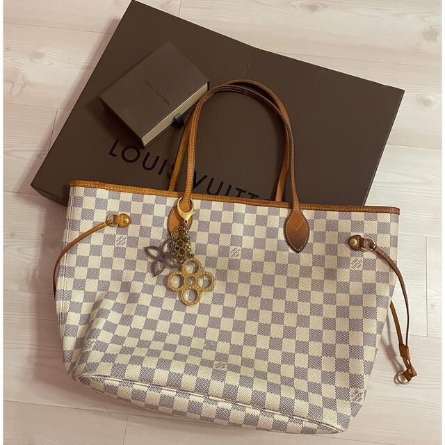 正規品! LOUIS VUITTON チャーム付き ルイヴィトン アズール ネヴァー
