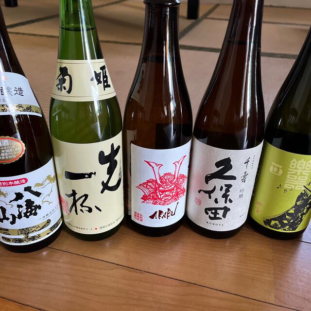 日本酒四合瓶　10本約半額