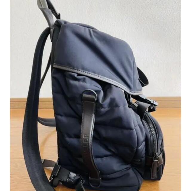 GW割!!】モンクレールMONCLER CHUTE リュック バックパック GW割!!】モンクレールMONCLER CHUTE リュック バックパック
