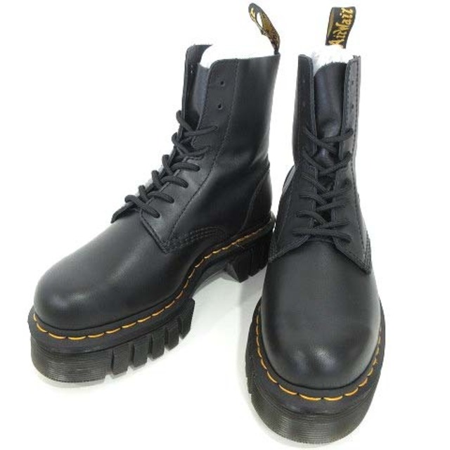 Dr.Martens(ドクターマーチン)のドクターマーチン タグ付き 8ホール 厚底 ショート ブーツ 24cm レディースの靴/シューズ(ブーツ)の商品写真