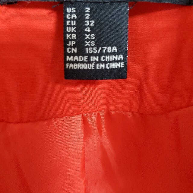 スプリングコート コート オレンジ 赤 トレンチコート レディースのジャケット/アウター(トレンチコート)の商品写真