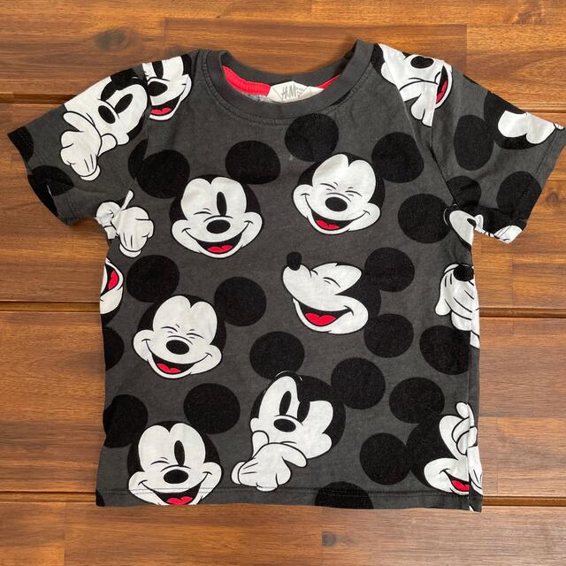 H&M(エイチアンドエム)のH&MミッキーマウスTシャツ2枚セット キッズ/ベビー/マタニティのキッズ服男の子用(90cm~)(Tシャツ/カットソー)の商品写真