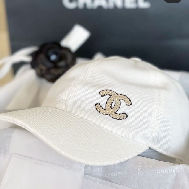 CHANEL(シャネル)のシャネル♡キャップ♡定価以下♡ レディースの帽子(キャップ)の商品写真