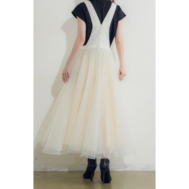 デニム ジャンバースカート  チュールスカート　ワンピース　ホワイト　 レディースのパンツ(サロペット/オーバーオール)の商品写真