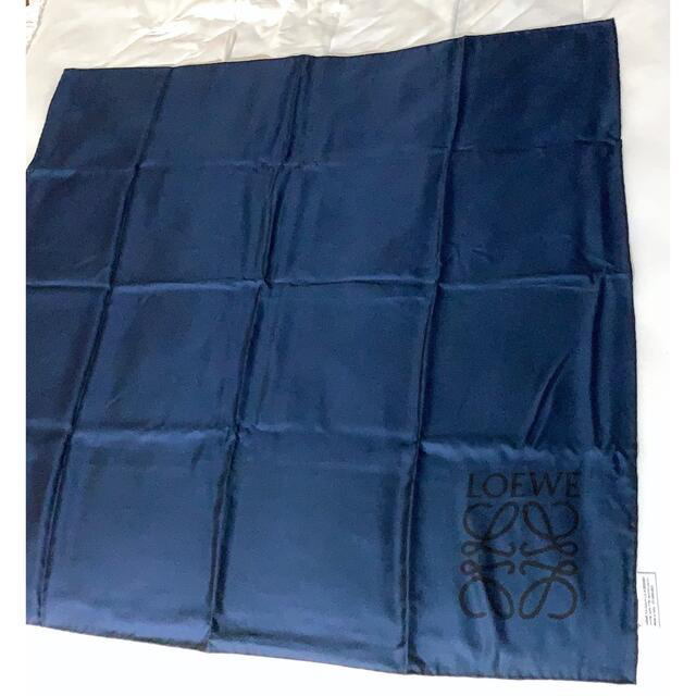【新値下げ‼️新品・送料込】ロエベ スカーフ(日本未発売⭐️)