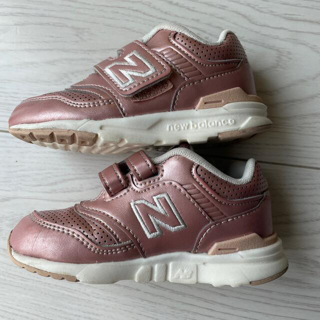 New Balance(ニューバランス)のニューバランス　スニーカー　14.0cm キッズ/ベビー/マタニティのベビー靴/シューズ(~14cm)(スニーカー)の商品写真