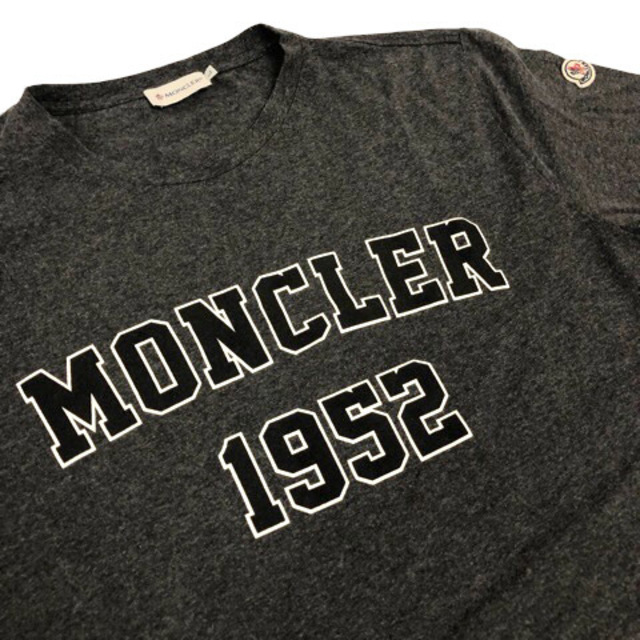 MONCLER(モンクレール)のモンクレール MONCLER Tシャツ クルーネック プリント ロゴ 英字 L メンズのトップス(Tシャツ/カットソー(半袖/袖なし))の商品写真