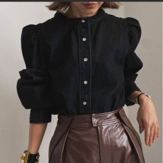 アメリヴィンテージ(Ameri VINTAGE)のameri VINTAGE　DENIM POOFY BLOUSE　新品未使用(シャツ/ブラウス(長袖/七分))