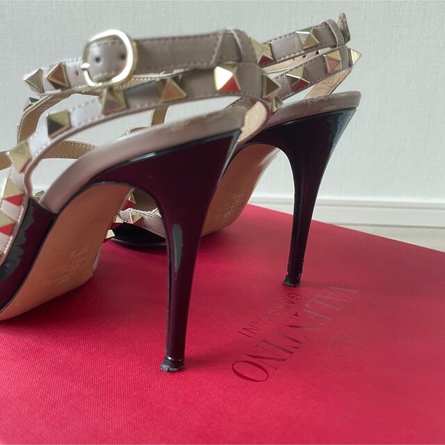 VALENTINO ヴァレンティノ ロックスタッズ パンプス 37ハーフ VALENTINO ヴァレンティノ ロックスタッズ パンプス 37ハーフ
