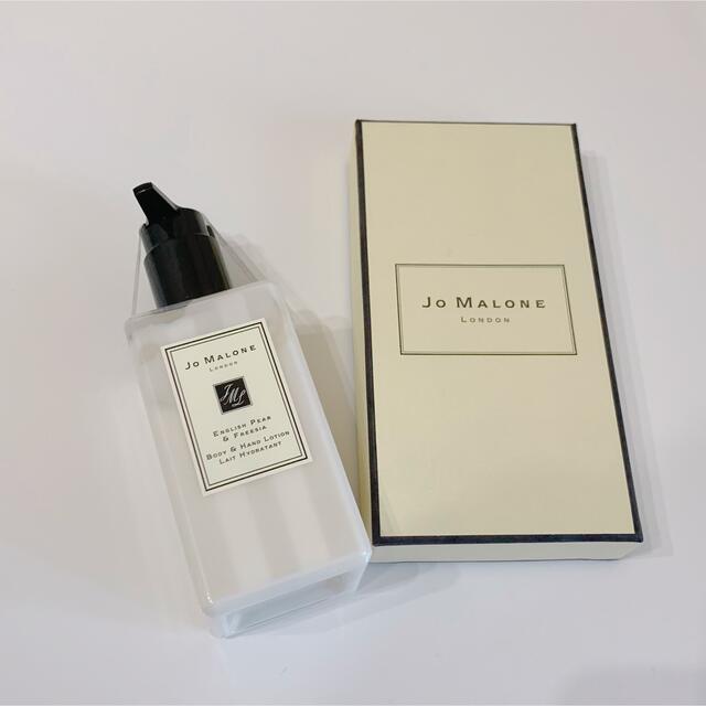 Jo Malone(ジョーマローン)のJo MALONE ジョーマローン　ローション　クリーム コスメ/美容のボディケア(ボディローション/ミルク)の商品写真