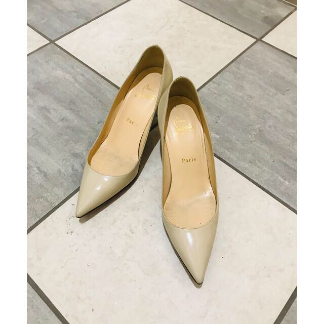 Christian Louboutin Decollete ライトベージュ 37 Christian Louboutin Decollete ライトベージュ 37