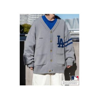 ステューシー(STUSSY)の【Perushu×MLB】レタードカーディガン　M(カーディガン)