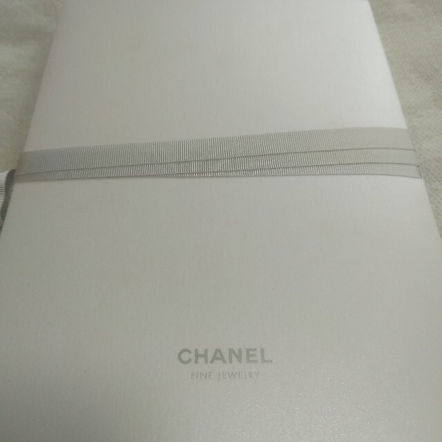 CHANEL(シャネル)のCHANEL　カタログ　BRIDAL COLLECTION エンタメ/ホビーの本(その他)の商品写真