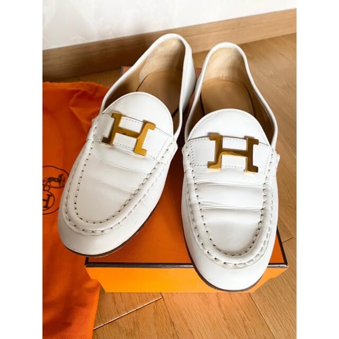 HERMES - ☆激安エルメスローファー白37 2/1 23.5〜24cm☆の通販 HERMES - ☆激安エルメスローファー白37 2/1 23.5〜24cm☆の通販