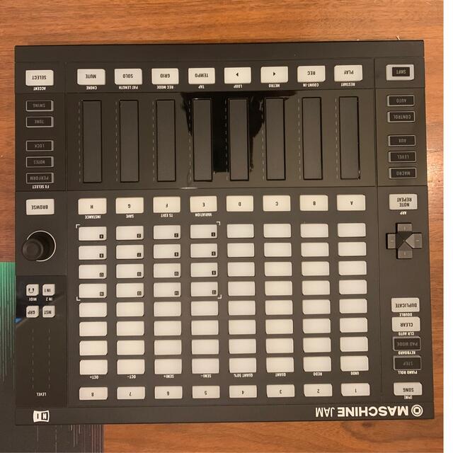 NATIVE INSTRUMENTS maschine JAM 楽器のDTM/DAW(MIDIコントローラー)の商品写真