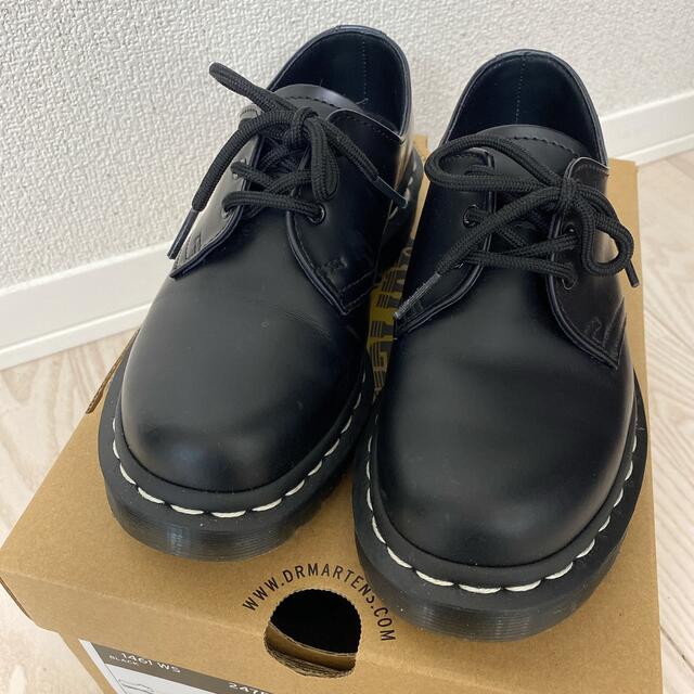 購入プロモーション Dr.Martens ドクターマーチン 1461 WHITE STITCH