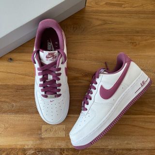 NIKE AIR FORCE 1 '07 2 ナイキ スニーカー パープル