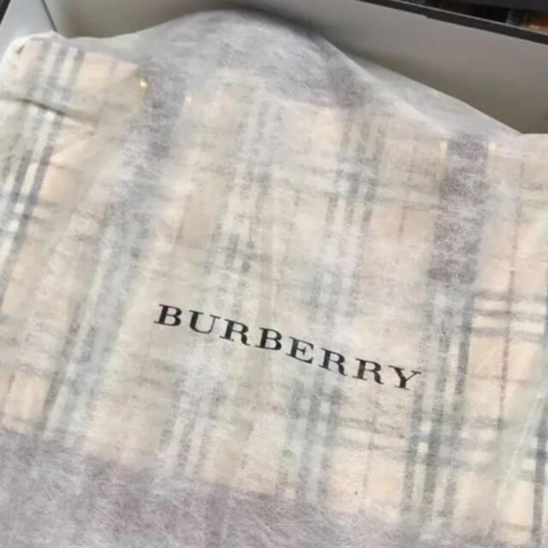 BURBERRY(バーバリー)のバーバリーバッグ レディースのバッグ(トートバッグ)の商品写真