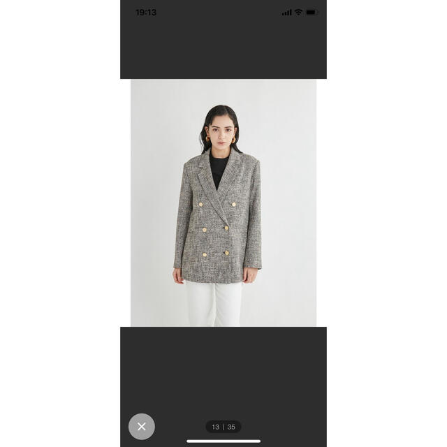Mila Owen(ミラオーウェン)の【専用】Mila owen 2サイズ金釦ダブルブレザー レディースのジャケット/アウター(テーラードジャケット)の商品写真