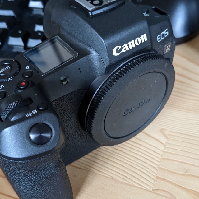 【売り切り御免！】 Canon - ひな！EOSR+EF-EOSR マウントアダプター ミラーレス一眼