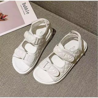 ナイスクラップ(NICE CLAUP)のwhite sandal(サンダル)