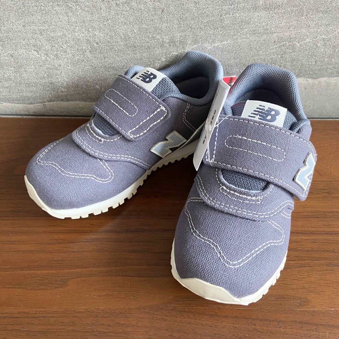 New Balance(ニューバランス)の【新品】14.5センチ ブルーグレー×キャンバス ニューバランス スニーカー キッズ/ベビー/マタニティのベビー靴/シューズ(~14cm)(スニーカー)の商品写真