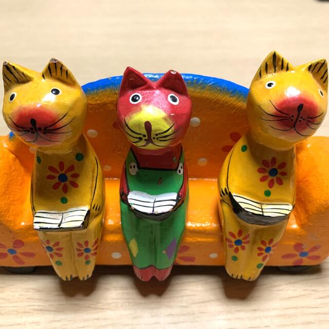 バリ島 3匹の猫の置物 読書の通販 by いちご|ラクマ バリ島 3匹の猫の置物 読書の通販 by いちご|ラクマ