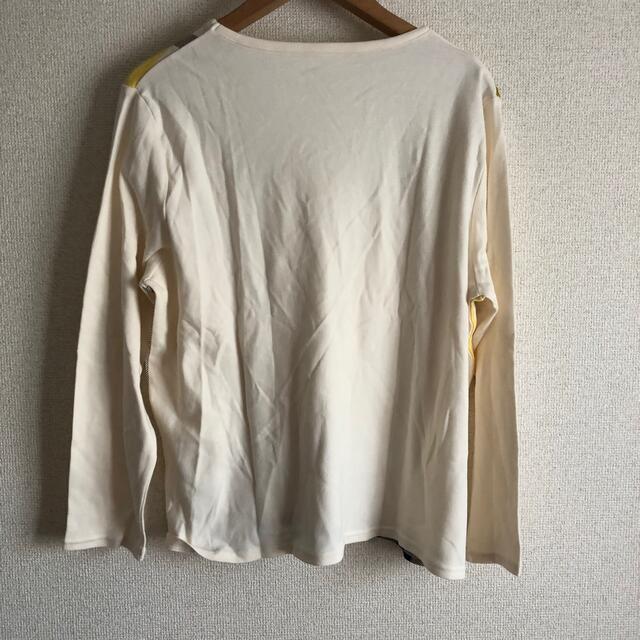 新品 丸首ホワイト長袖 チェック柄 4L〜5L 大きいサイズ レディースのトップス(Tシャツ(長袖/七分))の商品写真