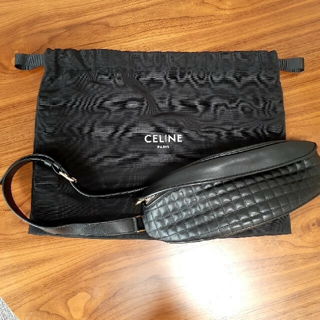 【美品】CELINE ボディバッグ ブラック