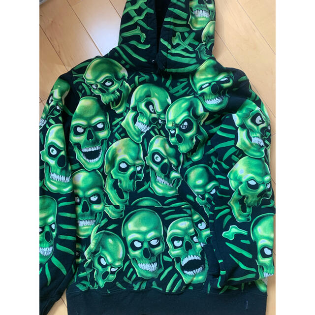 supreme skull pile fooded sweatshirt - パーカー