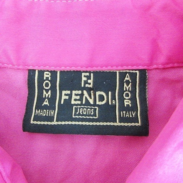 FENDI(フェンディ)のフェンディ FENDI JEANS ブラウス シャツ 半袖 ショート丈 比翼 釦 レディースのトップス(シャツ/ブラウス(半袖/袖なし))の商品写真