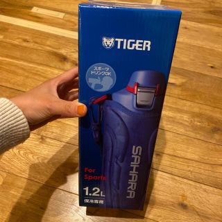 TIGER 水筒　1.2リットル(水筒)