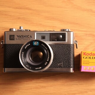 フィルムカメラ ヤシカ YASHICA 35 GL シルバー 電池アダプター付の 