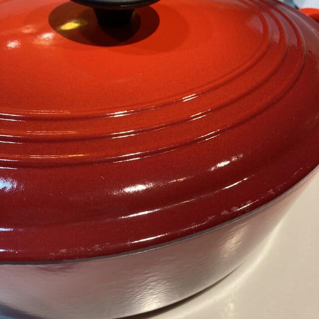 LE CREUSET(ルクルーゼ)のル・クルーゼ　オーバル レッド 27cm 美品 インテリア/住まい/日用品のキッチン/食器(鍋/フライパン)の商品写真