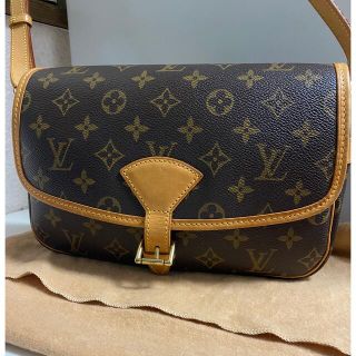 ルイヴィトン(LOUIS VUITTON)の美品！正規品！　ルイヴィトン　ソローニュ(ショルダーバッグ)