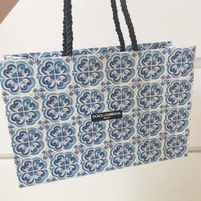 DOLCE&GABBANA(ドルチェアンドガッバーナ)のドルガバ　紙袋 レディースのバッグ(ショップ袋)の商品写真