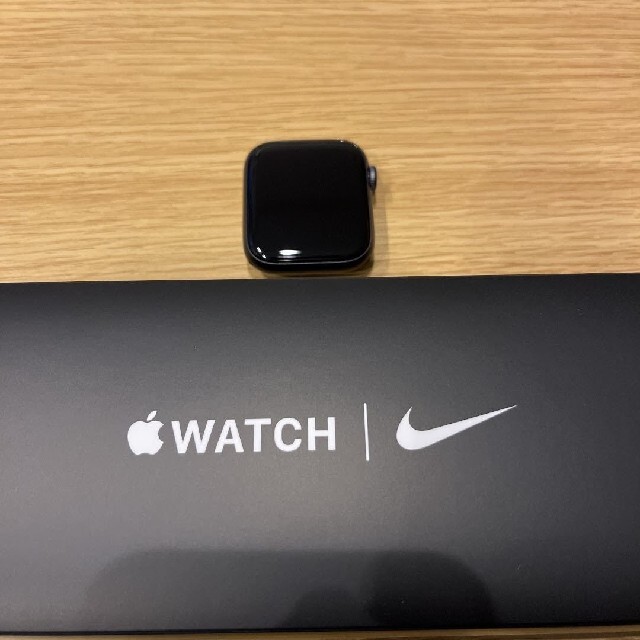 Apple Watch Nike SE メンズの時計(腕時計(デジタル))の商品写真