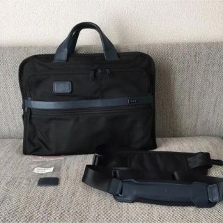 TUMI - TUMI*EDIFCE別注 オーガナイザーポートフォリオブリーフの通販 ...