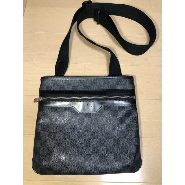 LOUIS VUITTONダミエグラフィット トマス N58028 宅配便配送