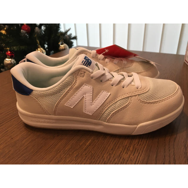 New Balance(ニューバランス)のkidsスニーカー キッズ/ベビー/マタニティのキッズ靴/シューズ(15cm~)(その他)の商品写真