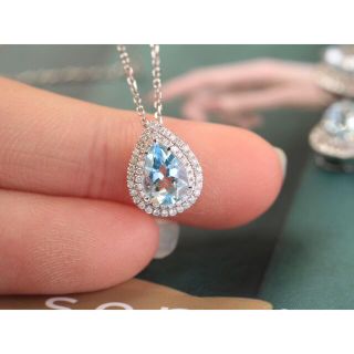 k18wgアクアマリンネックレス ペアシェイプの通販|ラクマ